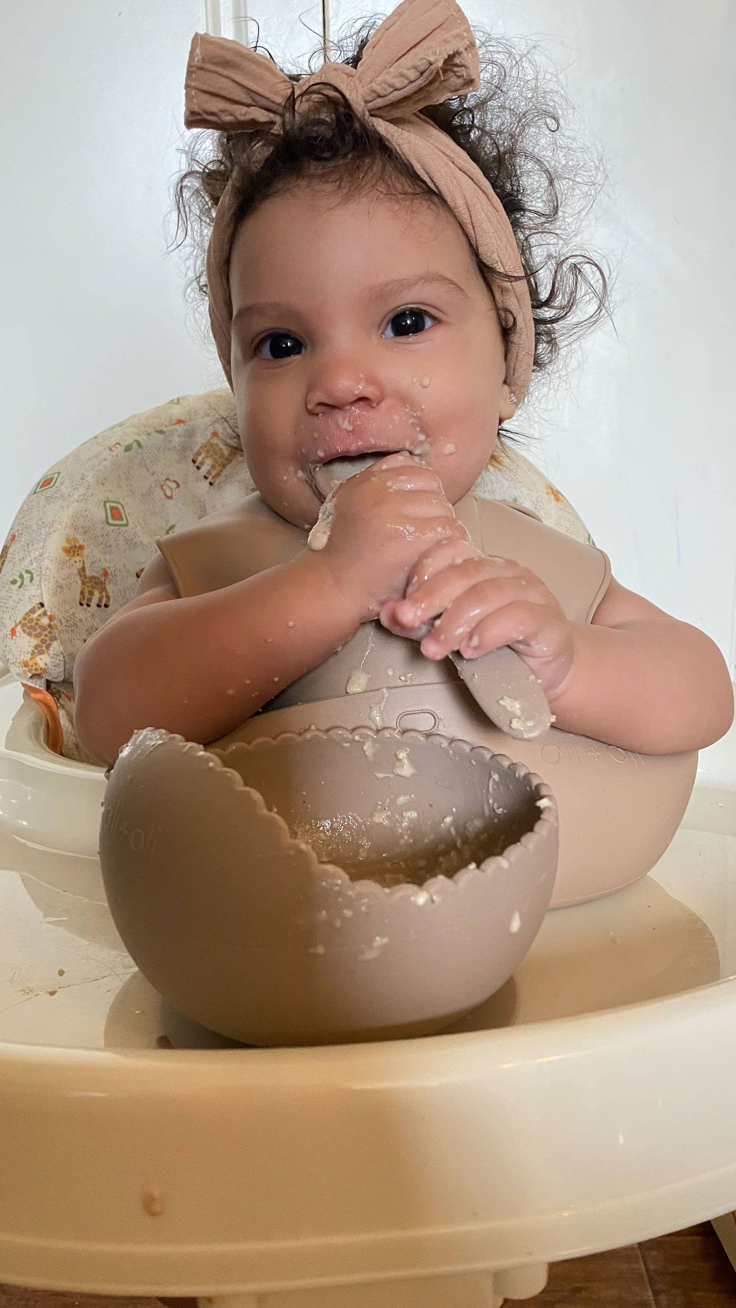 Ali+Oli Silicone Suction Bowl & Spoon Set (WAVY): Blush
