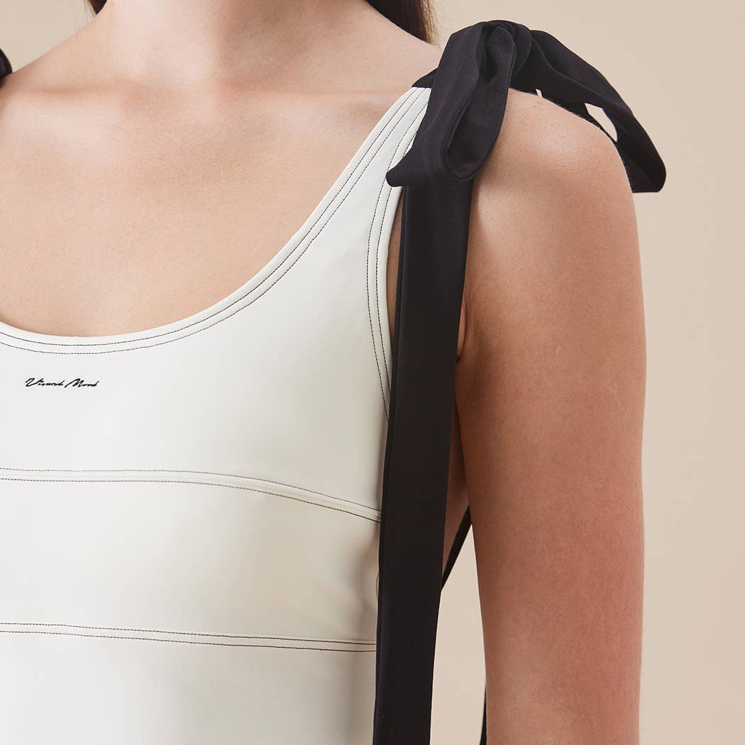 BIANCA Scoop Neck One Piece Swimsuit: XS